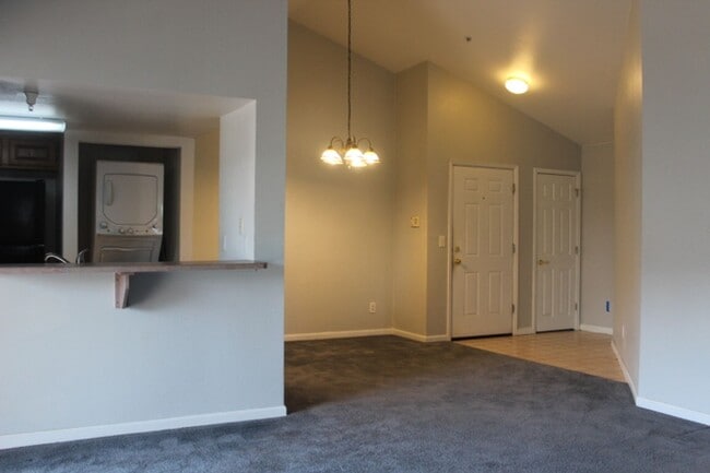 Photo - MOVE IN INCENTIVE - ENTIRE MONTH OF OCTOBE... Apartment
