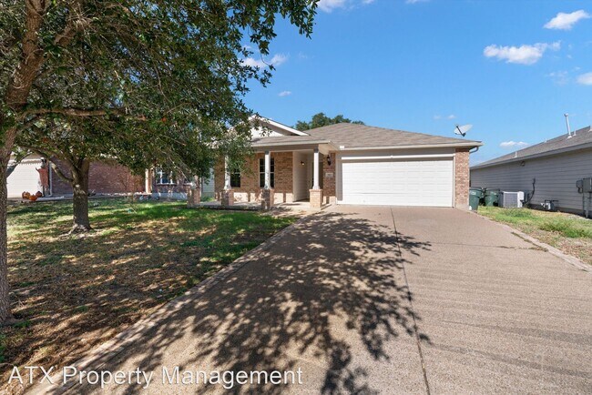Foto del edificio - 3 br, 2 bath House - 917 Sweet Gum
