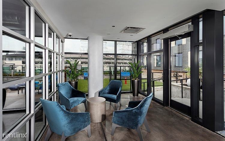 Foto principal - 620 W Addison St