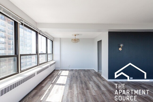 Foto del edificio - 4180 N Marine Dr