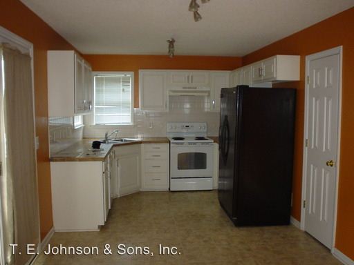 Building Photo - 115 Kings Meadow Ct