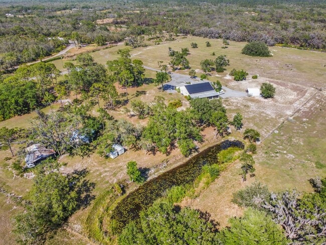Building Photo - Ranch on 6 Acres