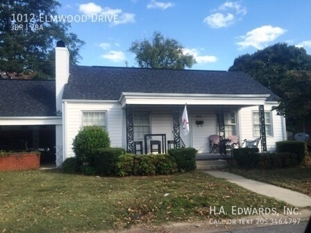 Primary Photo - 1012 Elmwood Dr