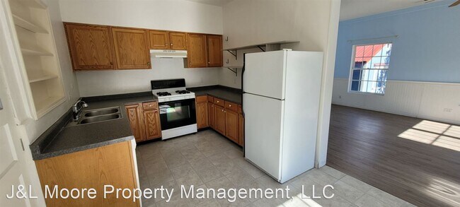 Foto del edificio - 3 br, 1.5 bath House - 704 S. Shasta Ave.