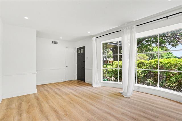 Foto del edificio - 6031 Preston Crest Ln
