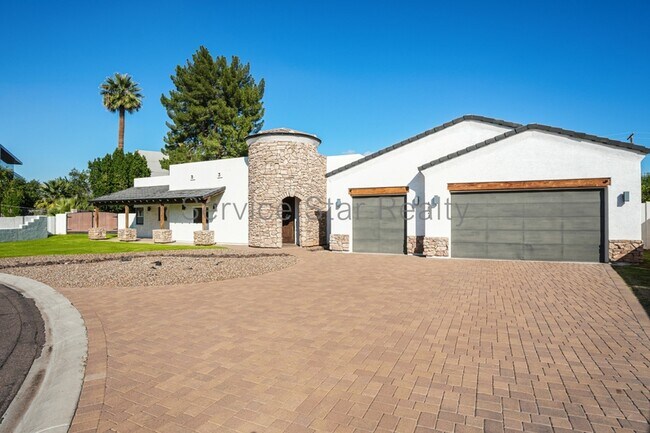 Foto del edificio - 4821 N 28th Pl