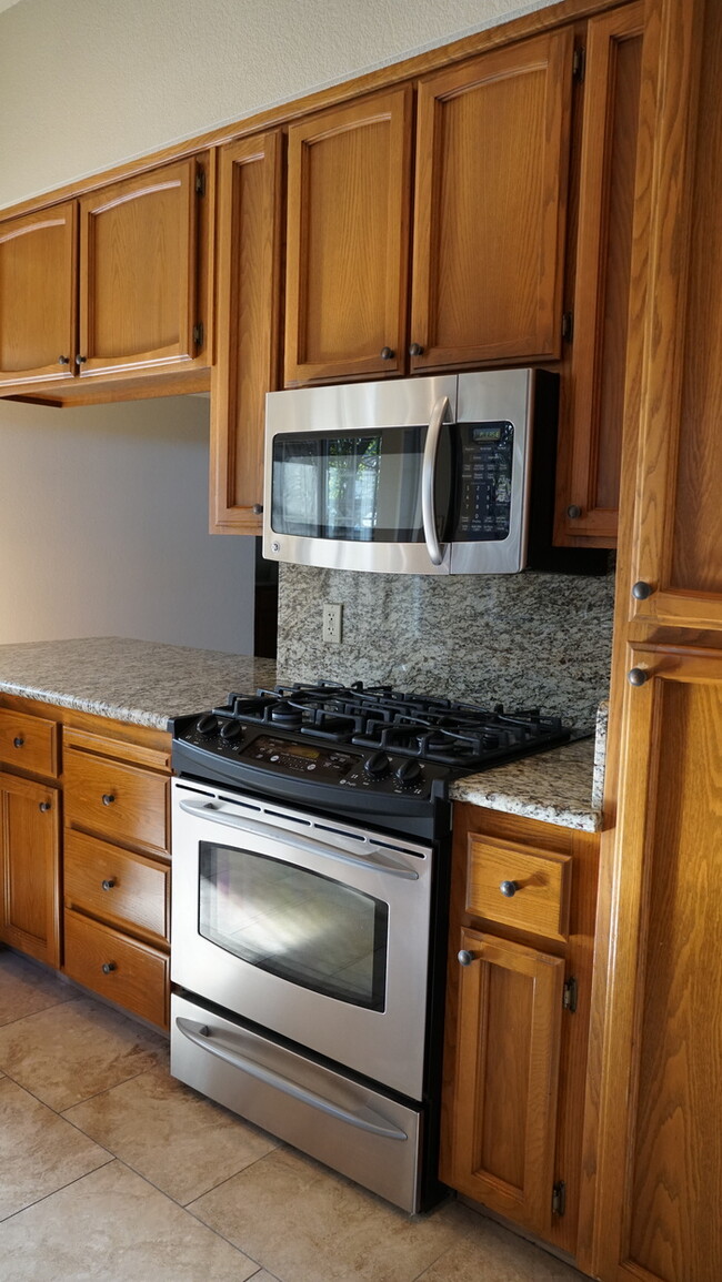 Building Photo - 7224 Harbor Way