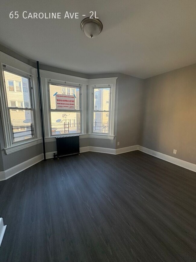 Photo - 65 Caroline Ave Apartment