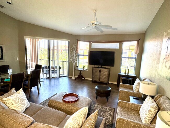 Foto del edificio - 8325 38th St Cir E