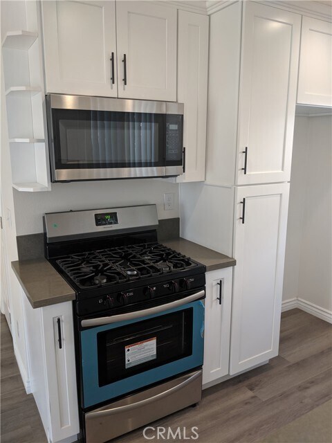 Foto del edificio - 11640 Coldbrook Ave