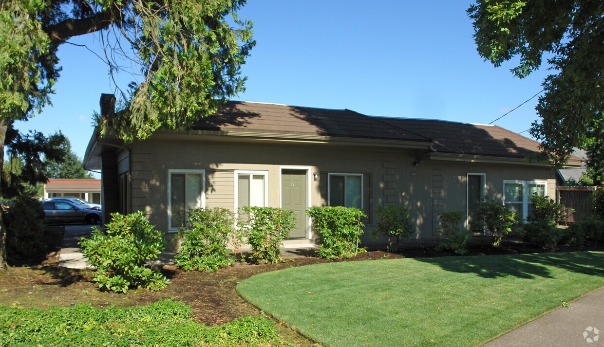 1800 River Rd, Eugene, OR 97404 Apartments in Eugene, OR