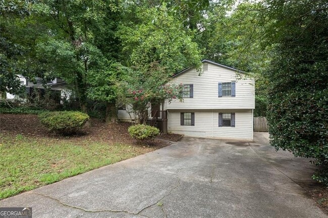 Foto del edificio - 3038 Courtney Dr