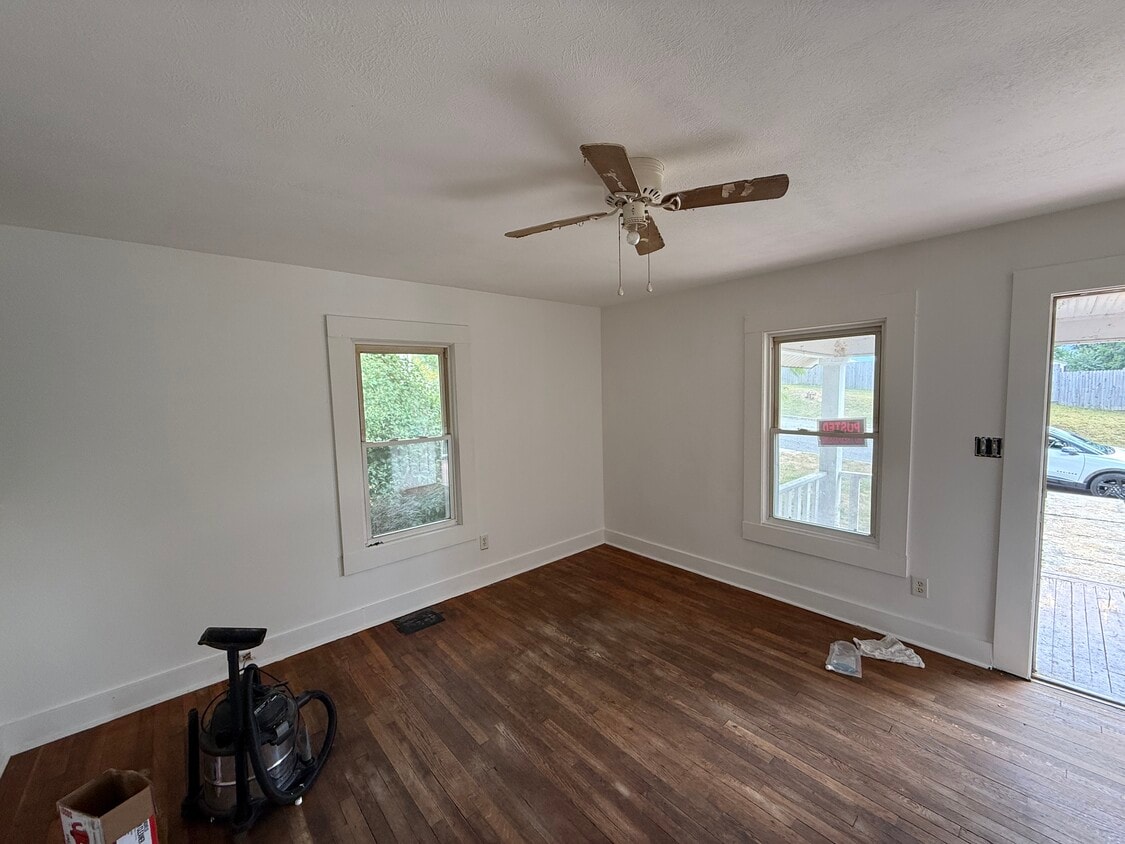 Foto principal - 830 W Washington St