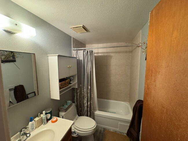 Foto del edificio - 1518 Edora Rd