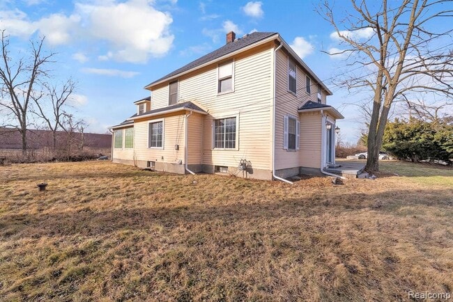 Building Photo - 3524 S Haggerty Rd