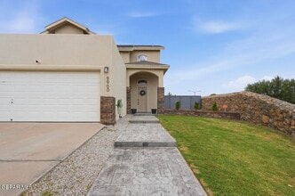 Building Photo - 9900 Marine Cir