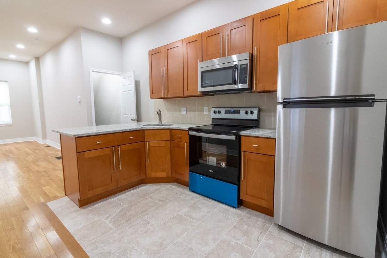 Primary Photo - 3143 W Norris St