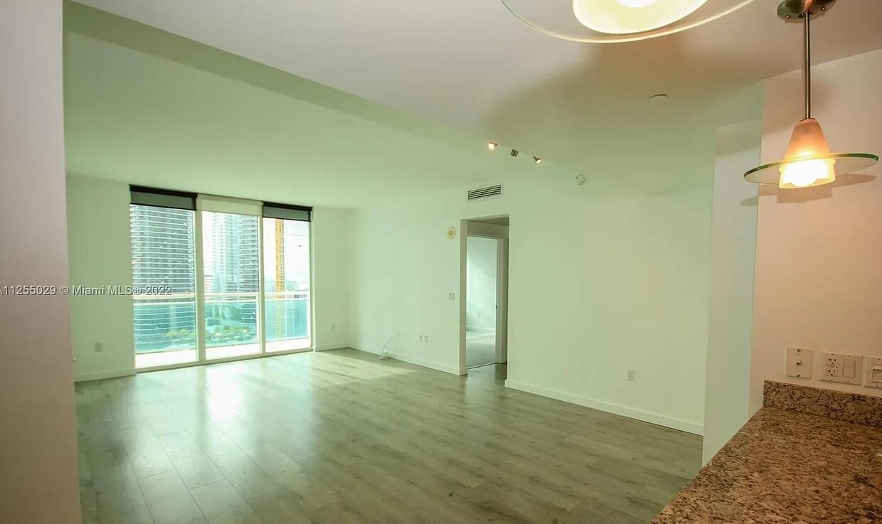 Foto principal - 951 Brickell Ave