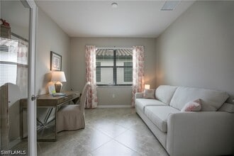 Building Photo - 1555 Marton Ct