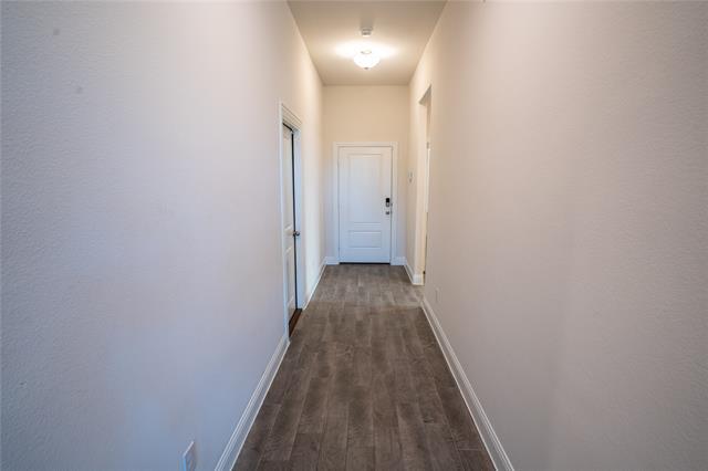 Foto del edificio - 10924 Klondike Ln