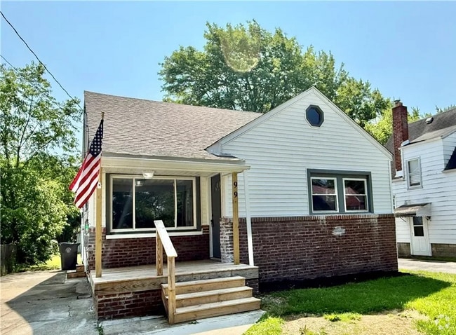 Front of House - 99 Matta Ave