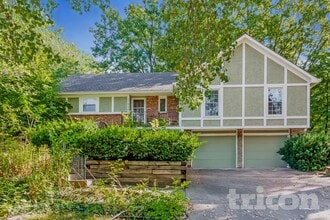 Building Photo - 11629 Knox St