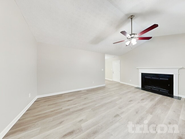 Building Photo - 1507 Upchurch Rd
