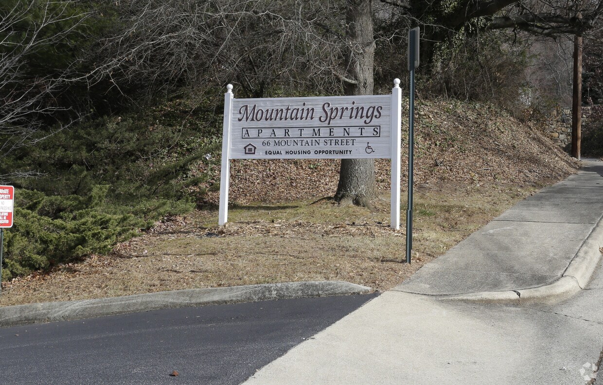 Foto del edificio - Mountain Springs