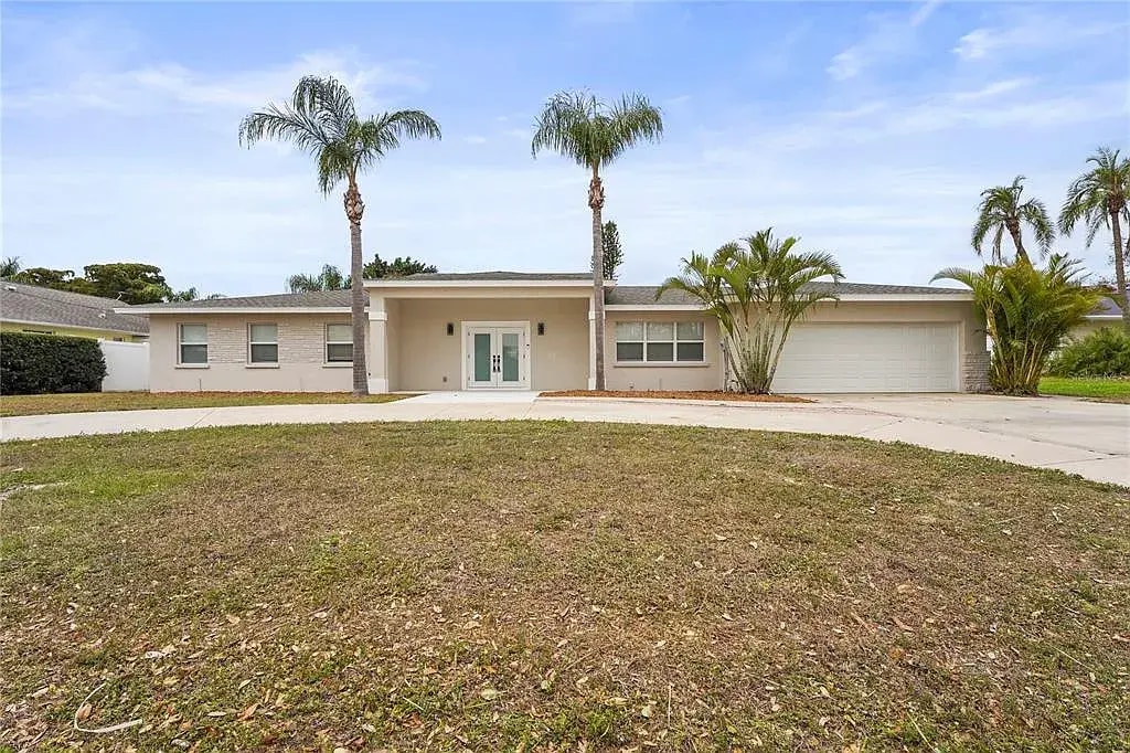 Primary Photo - 2232 River Ridge Dr