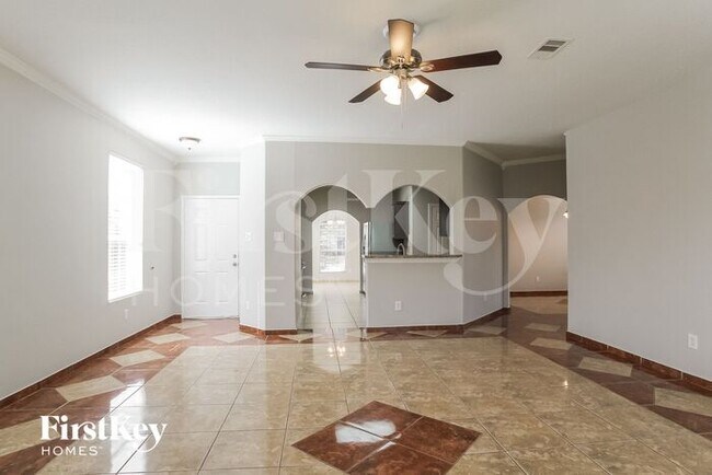 Foto del edificio - 22518 Spence Park Ct