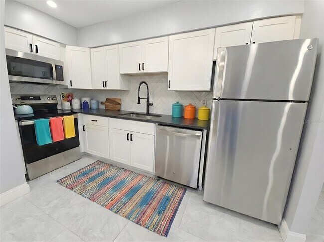 Foto del edificio - 2941 Shore Dr