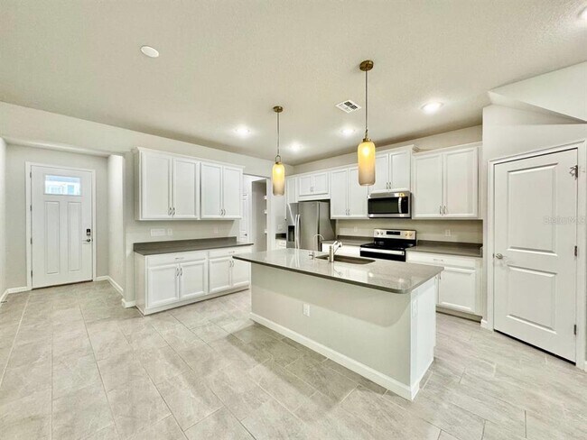 Foto del edificio - 8509 Primrose Willow Pl