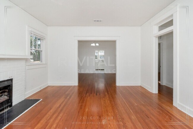 Foto del edificio - Charming Lower Midtown Cottage