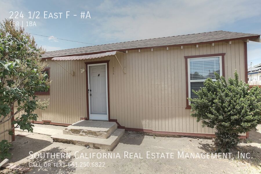 Primary Photo - 224 1/2 East F-#A