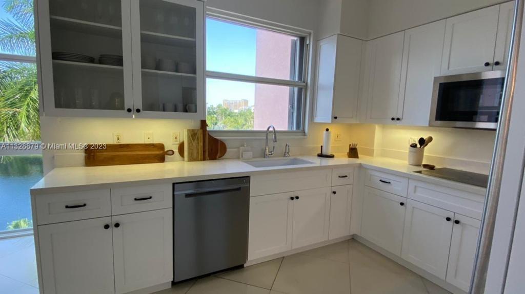 733 Crandon Blvd Unit 401, Key Biscayne, FL 33149 733 Crandon Blvd Key Biscayne, FL