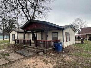 Building Photo - 603 McKinney St