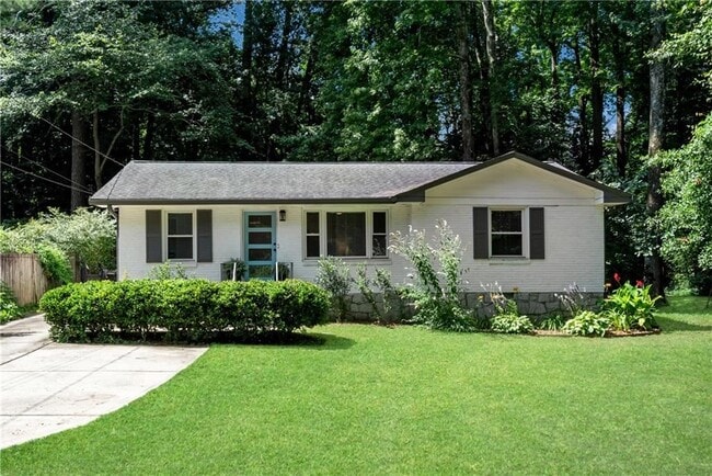 Building Photo - 2481 McCurdy Way