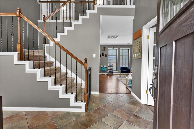 Foto del edificio - 25823 Lake Lawn Dr
