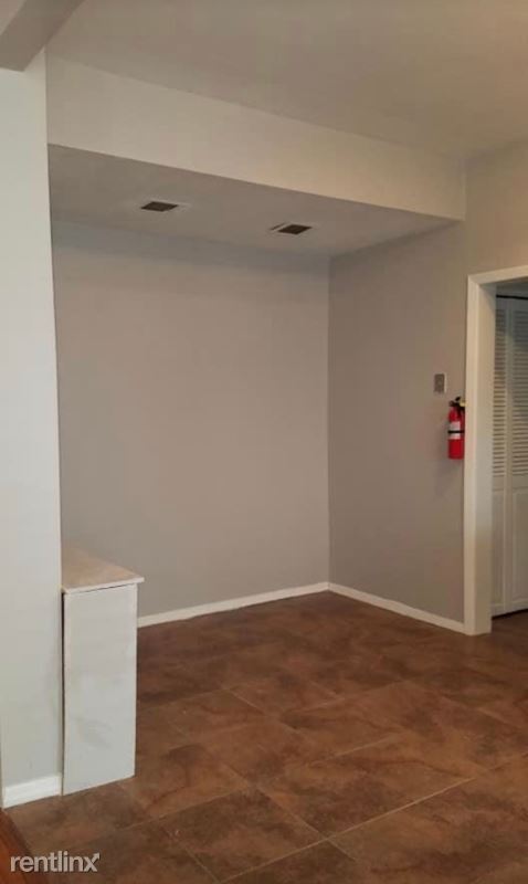 Foto del edificio - 314 Kerrigan Blvd