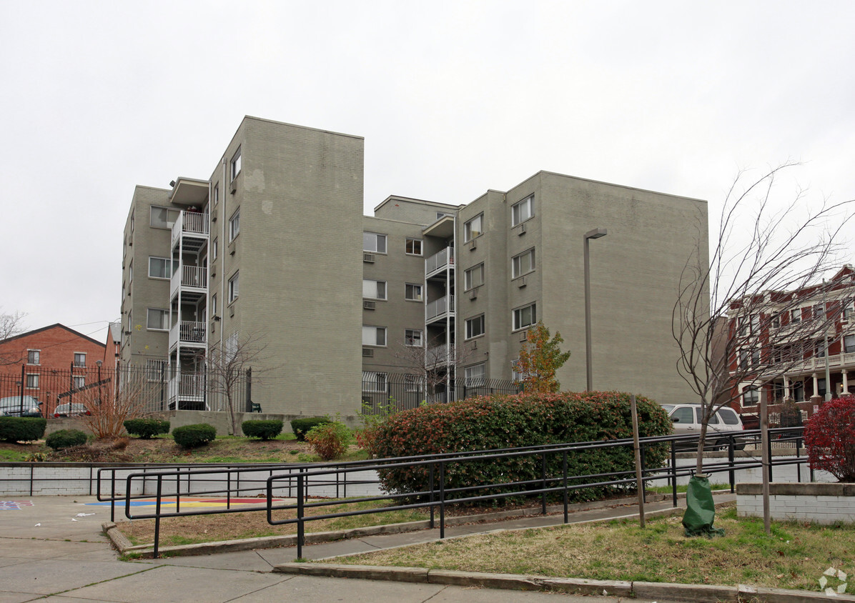 Building Photo - The Waldron