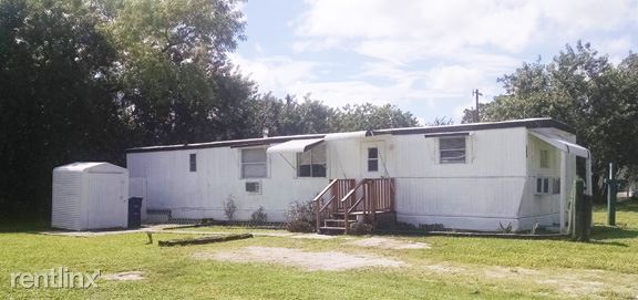 Primary Photo - 2 br, 1 bath Mobile Home - 7972 Breeze Drive
