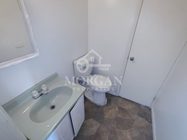 Foto del edificio - 902 S Anderson St