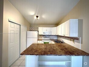 Building Photo - 7640 SW 153rd Ct
