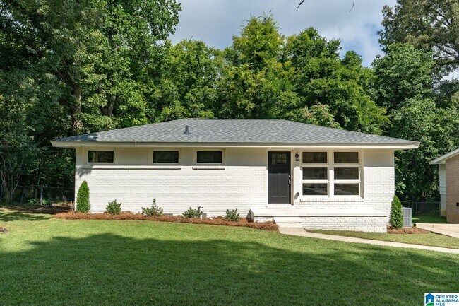 Building Photo - 5196 Scenic View Dr
