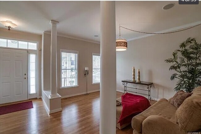 Foto del edificio - 2532 Woodman Trace Dr