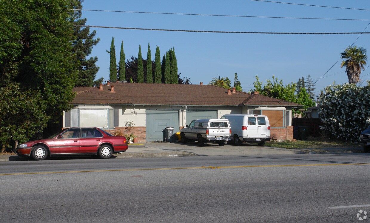 Primary Photo - 1411-1413 Meridian Ave