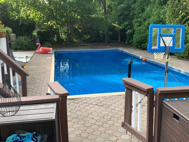 Foto del edificio - 116 Beechwood Ln