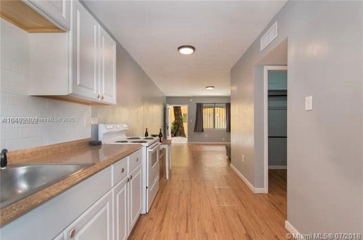 Foto principal - 75 Washington Ave