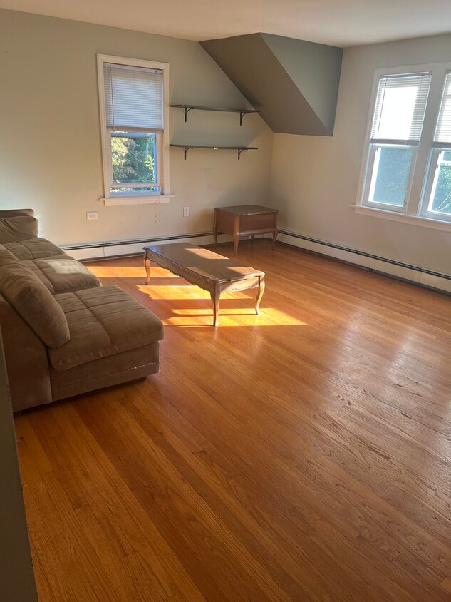 Building Photo - 3 Ripley Pl