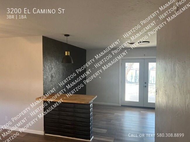 Building Photo - 3200 El Camino St